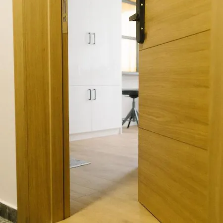 Meebo Νόβι Σαντ