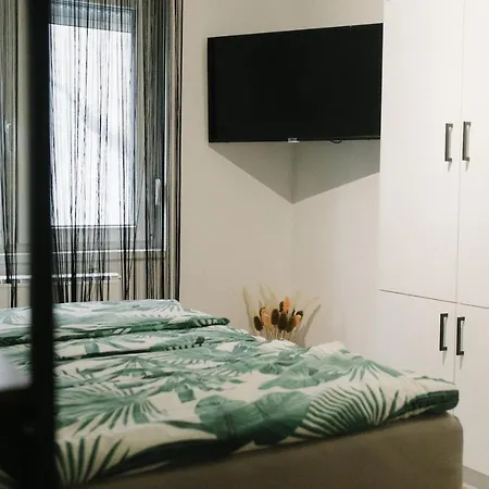 Meebo Διαμέρισμα Νόβι Σαντ