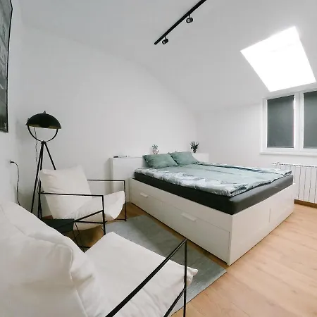 Διαμέρισμα Meebo *